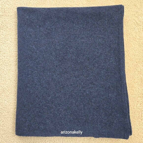NWOT Tuckernuck Midnight Cashmere Blanket Scarf in Navy - Picture 10 of 16